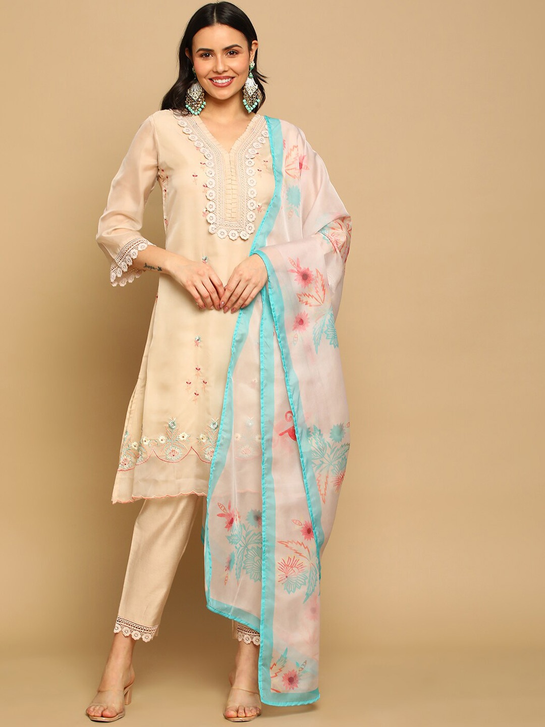 

HEEPOSH Floral Embroidered A-line Kurta with Trousers & Dupatta, Beige