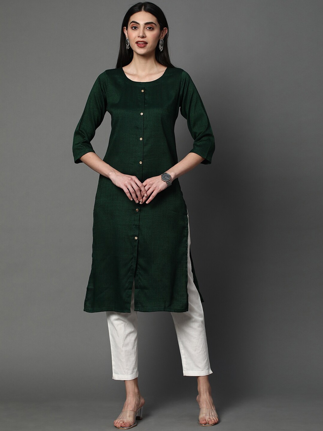 

HEEPOSH Solid Straight Kurta, Green