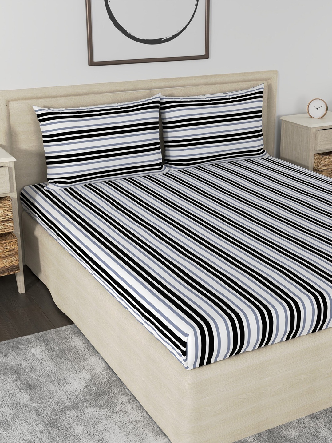 

Huesland Aspire White & Black Striped 186 TC Cotton King Bedsheet & 2 Pillow Covers