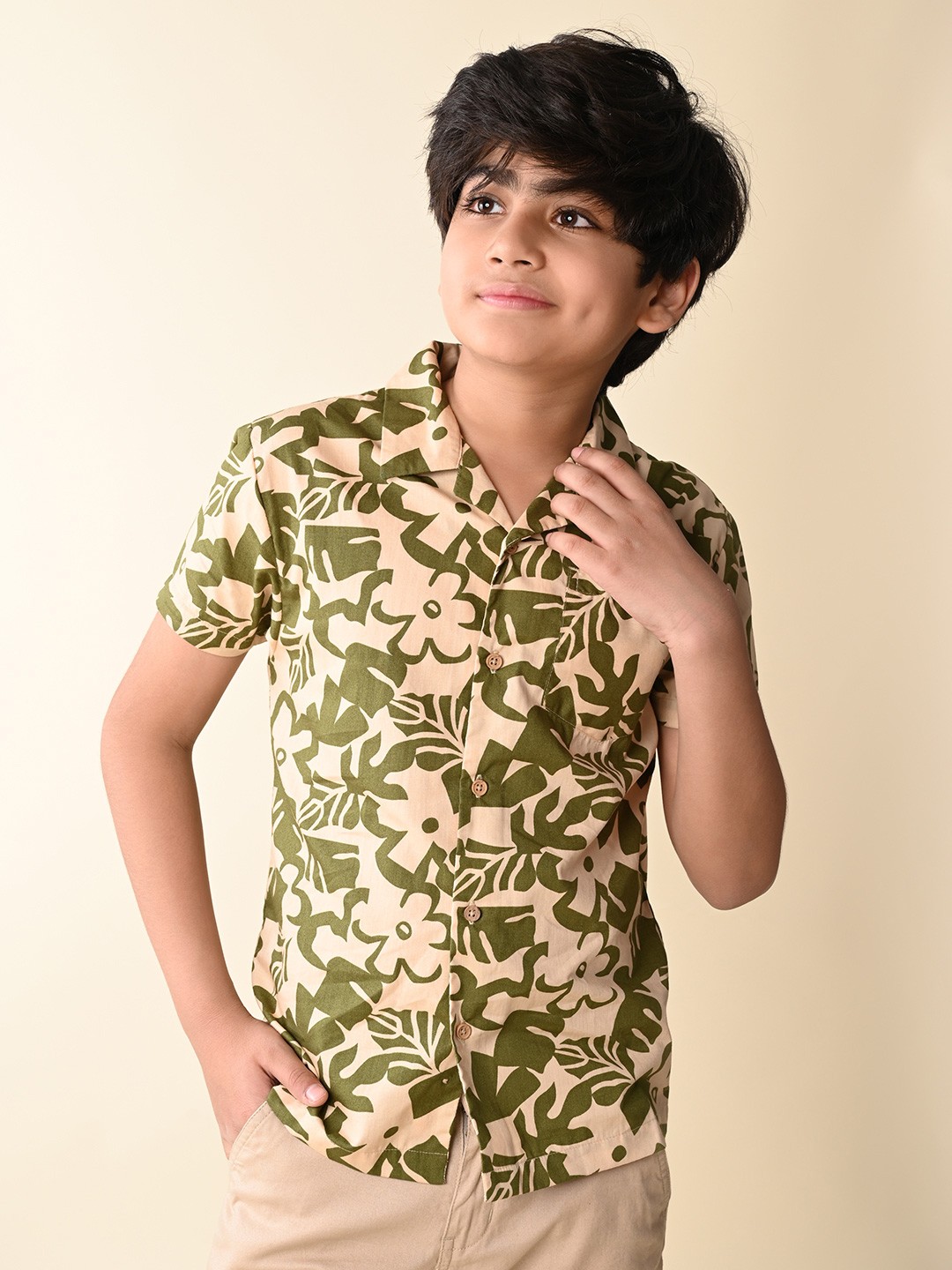 

LilPicks Boys Floral Printed Cotton Casual Shirt, Green