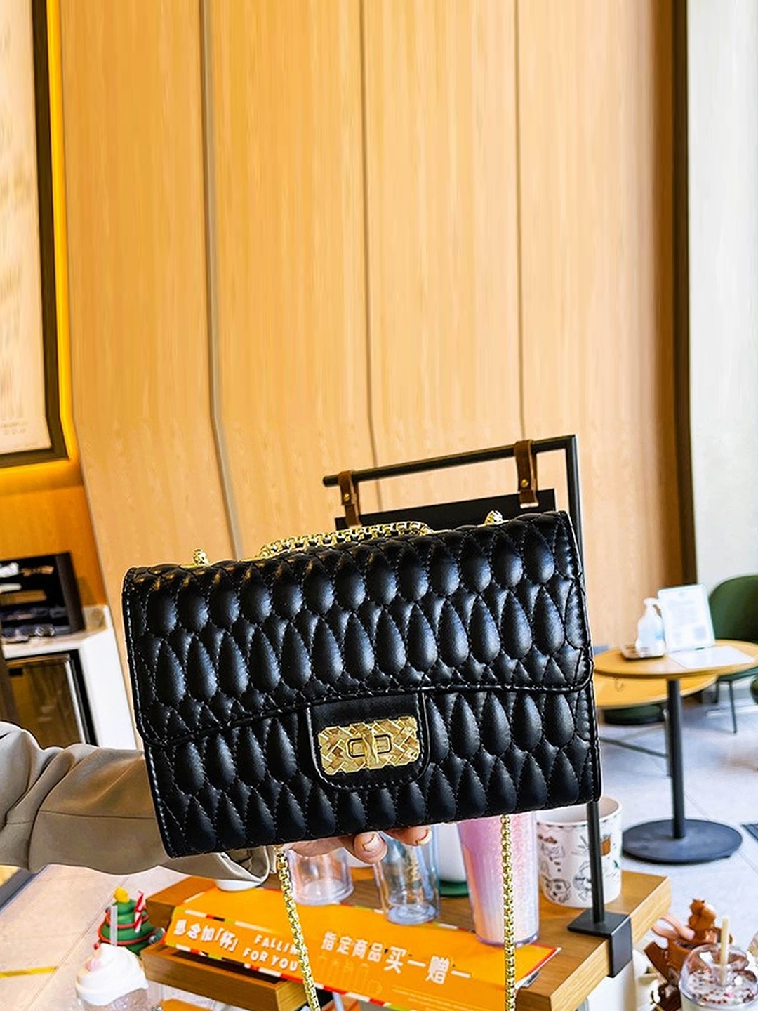 

Diva Dale Textured Quilted Pu Sling Bag, Black