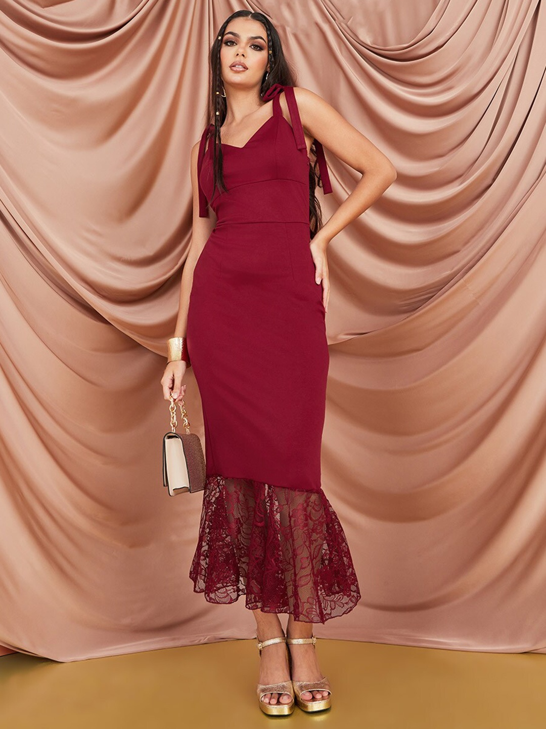 

Styli Red Sleeveless Sheath Midi Dress