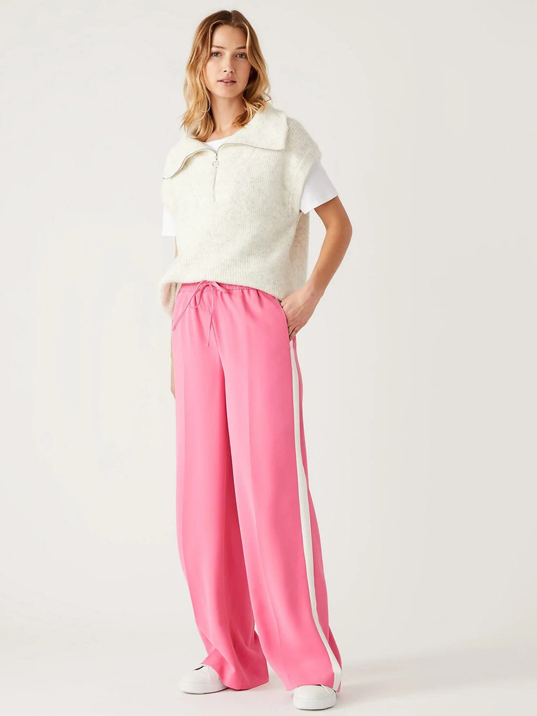 

Marks & Spencer Women Pink Straight Fit High-Rise Parallel Trousers