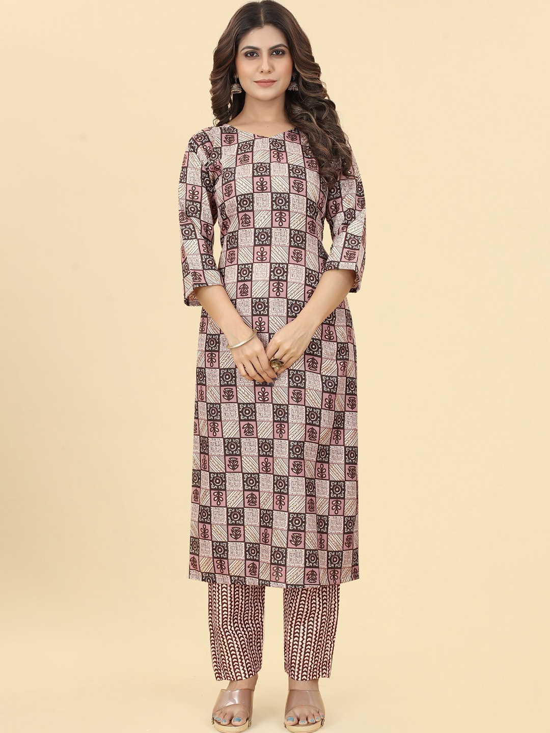 

KALINI Ethnic Motifs Printed Regular Kurta With Trousers, Purple