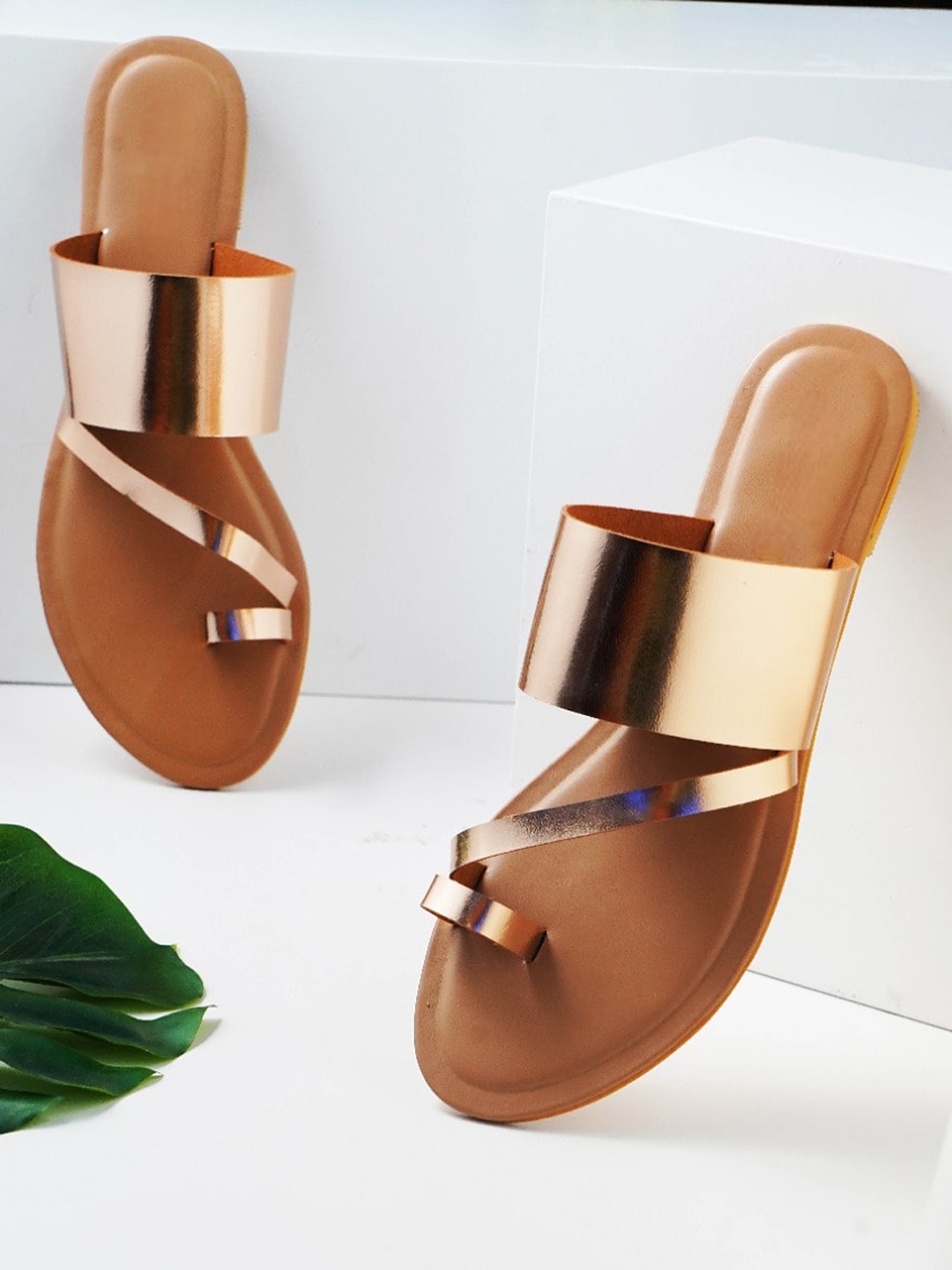

Anouk Rose Gold-Toned Cross Strap One Toe Flats
