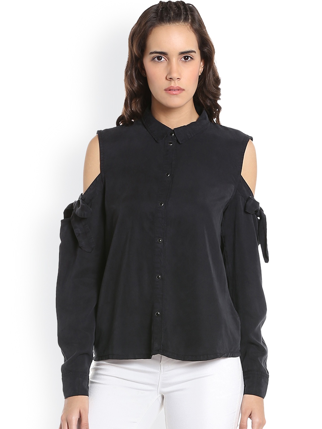 

Vero Moda Women Black Regular Fit Solid Denim Shirt