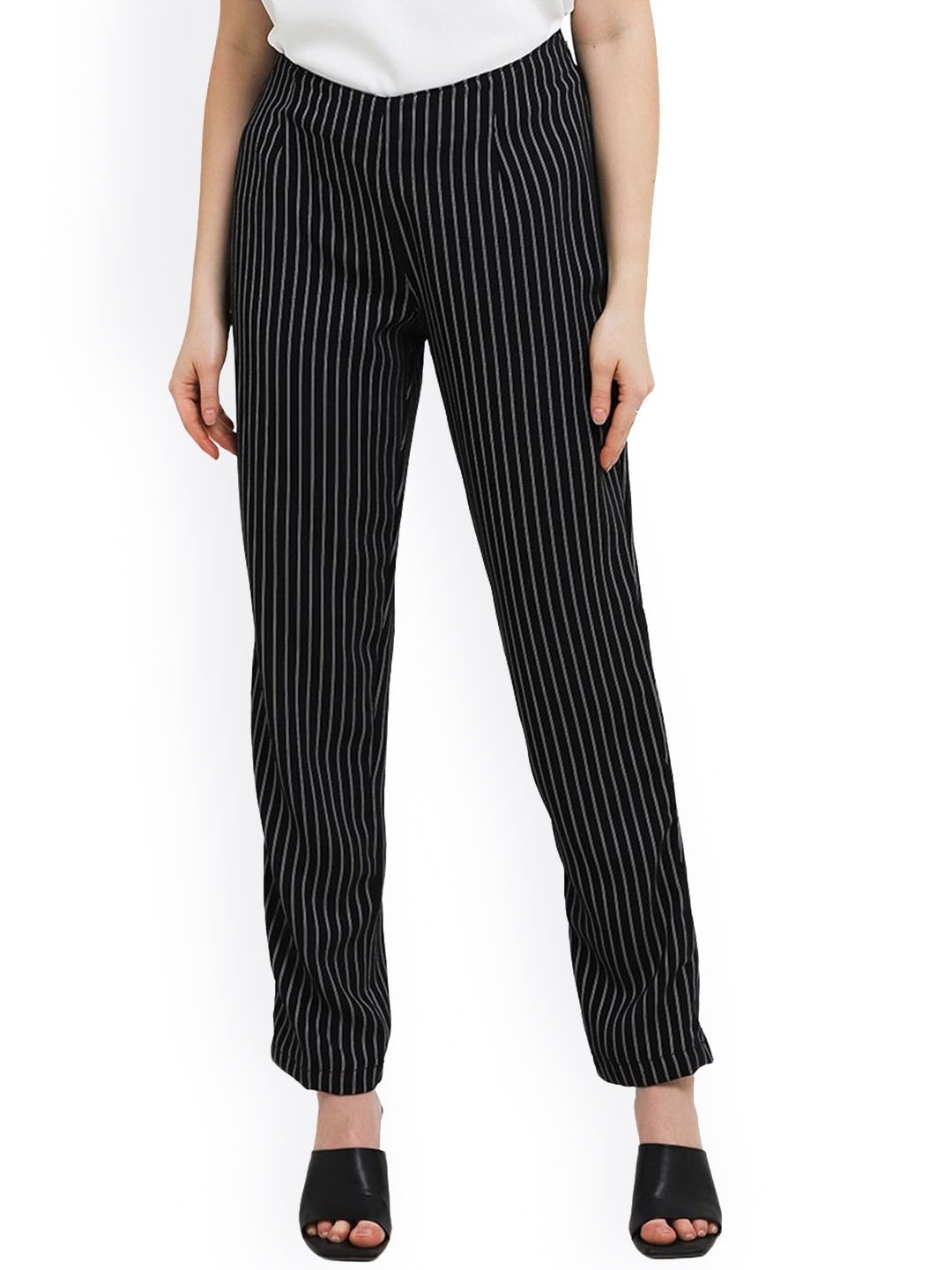 

Chanira La Parezza Women Striped Mid-Rise Regular Trousers, Black