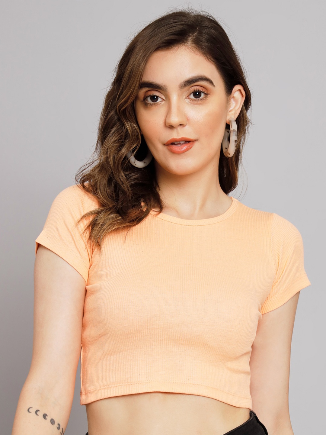 

GUTI Ribbed Cotton Crop Fitted Top, Peach