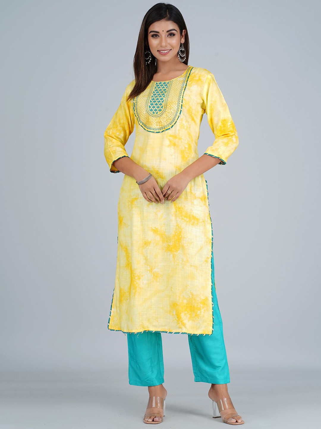 

Bachuu Floral Embroidered Sequined Kurta with Trousers, Yellow
