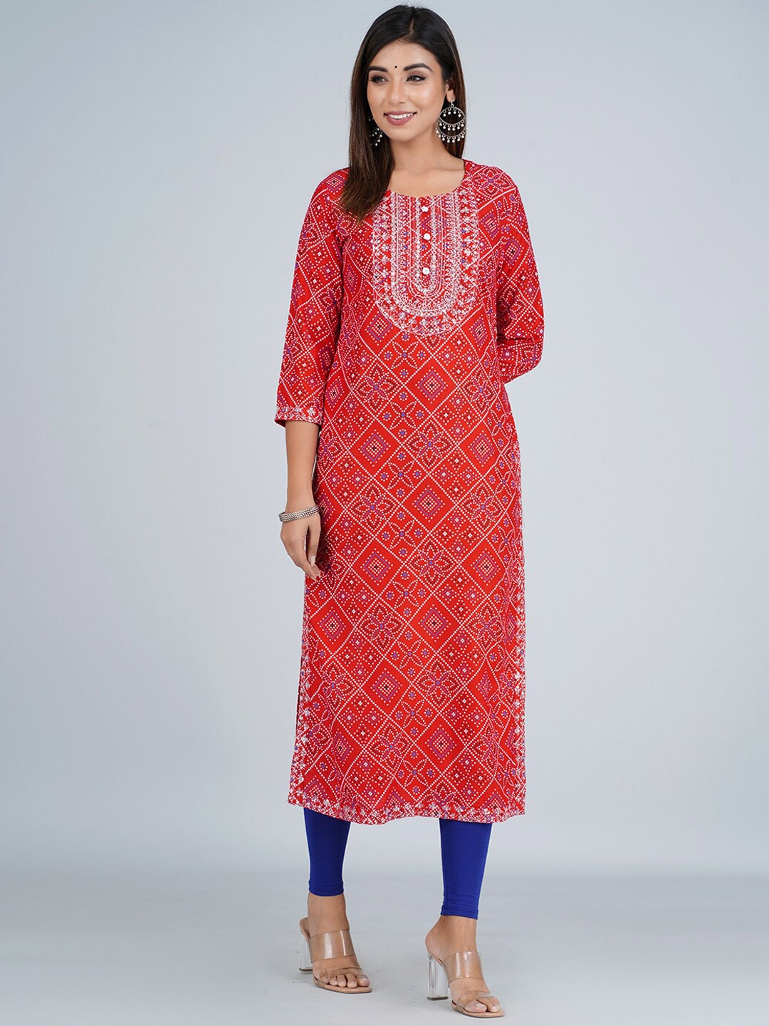 

Bachuu Ethnic Motifs Printed Thread Work Kurta, Red