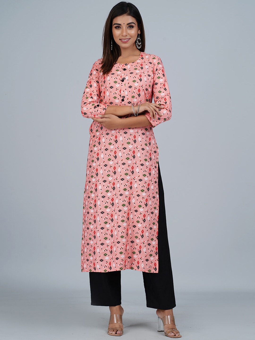 

Bachuu Ethnic Motifs Printed Roll Up Sleeves Kurta, Peach