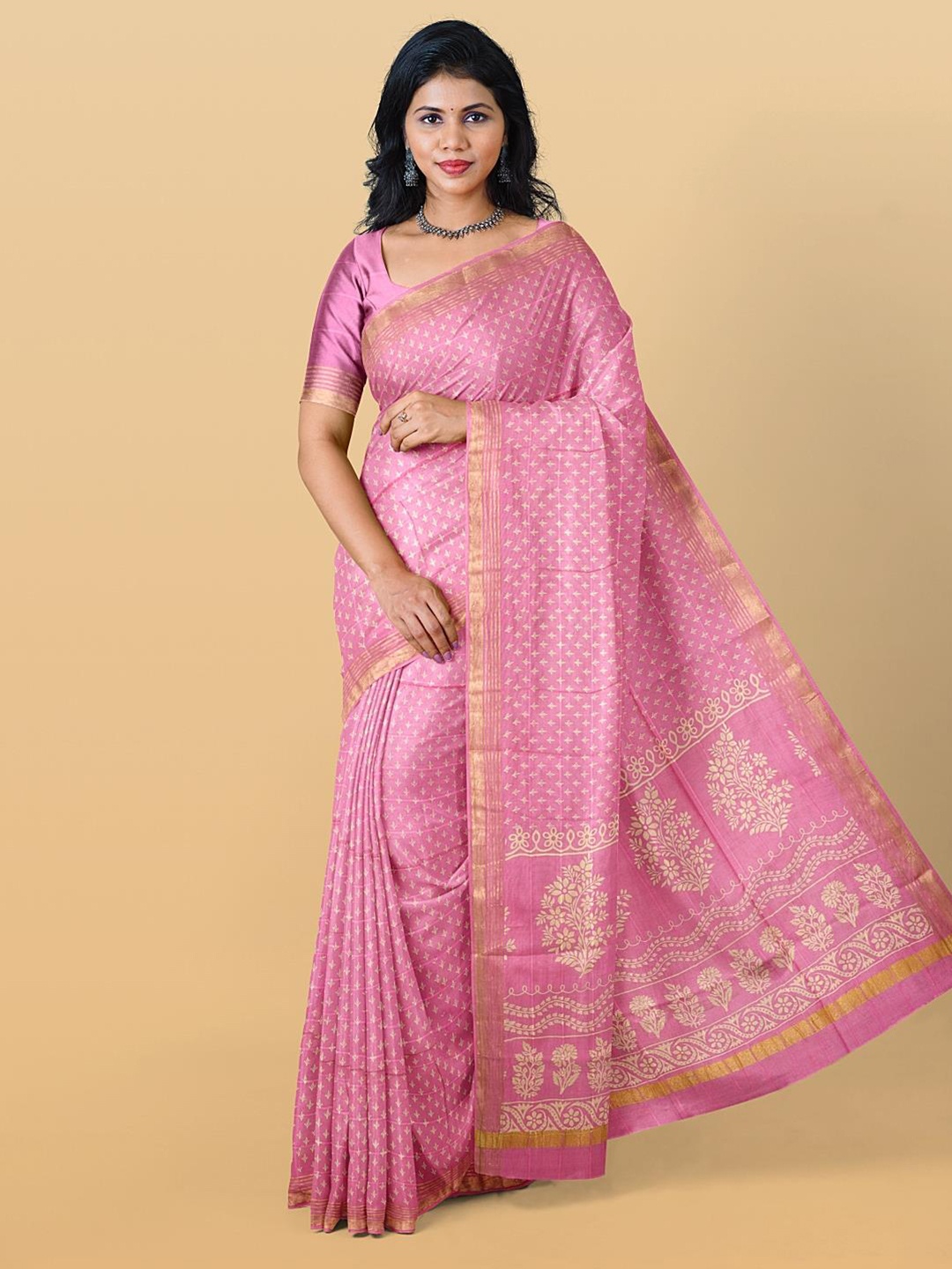 

Kalamandir Floral Woven Design Zari Saree, Pink