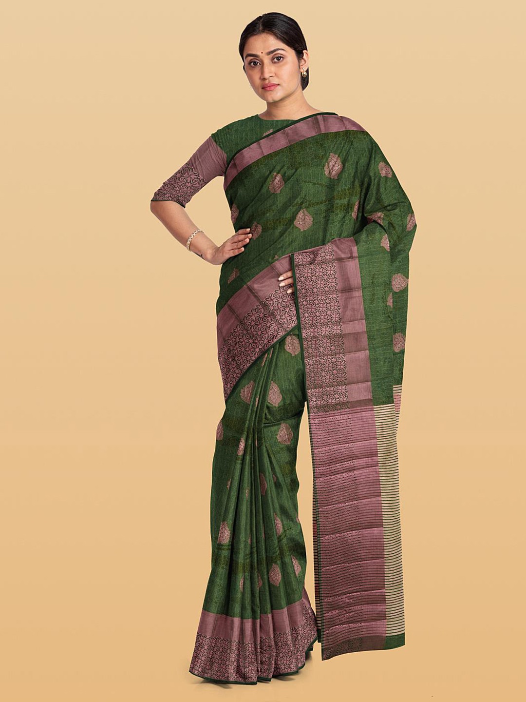 

Kalamandir Floral Woven Design Zari Saree, Green