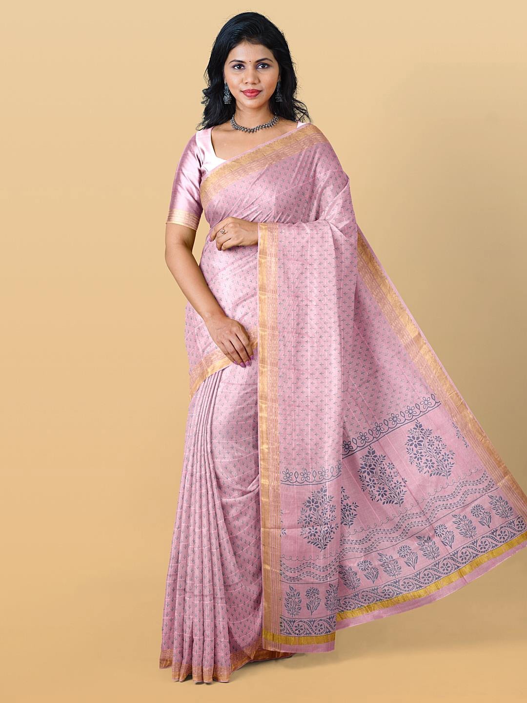 

Kalamandir Ethnic Motif Silk Blend Zari Saree With Blouse Piece, Pink