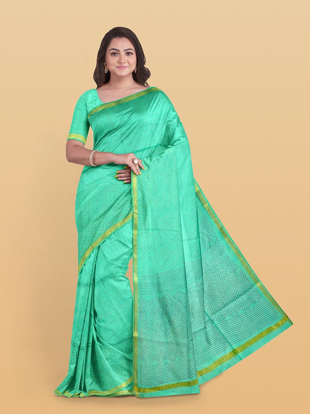 

Kalamandir Bandhani Zari Saree, Sea green