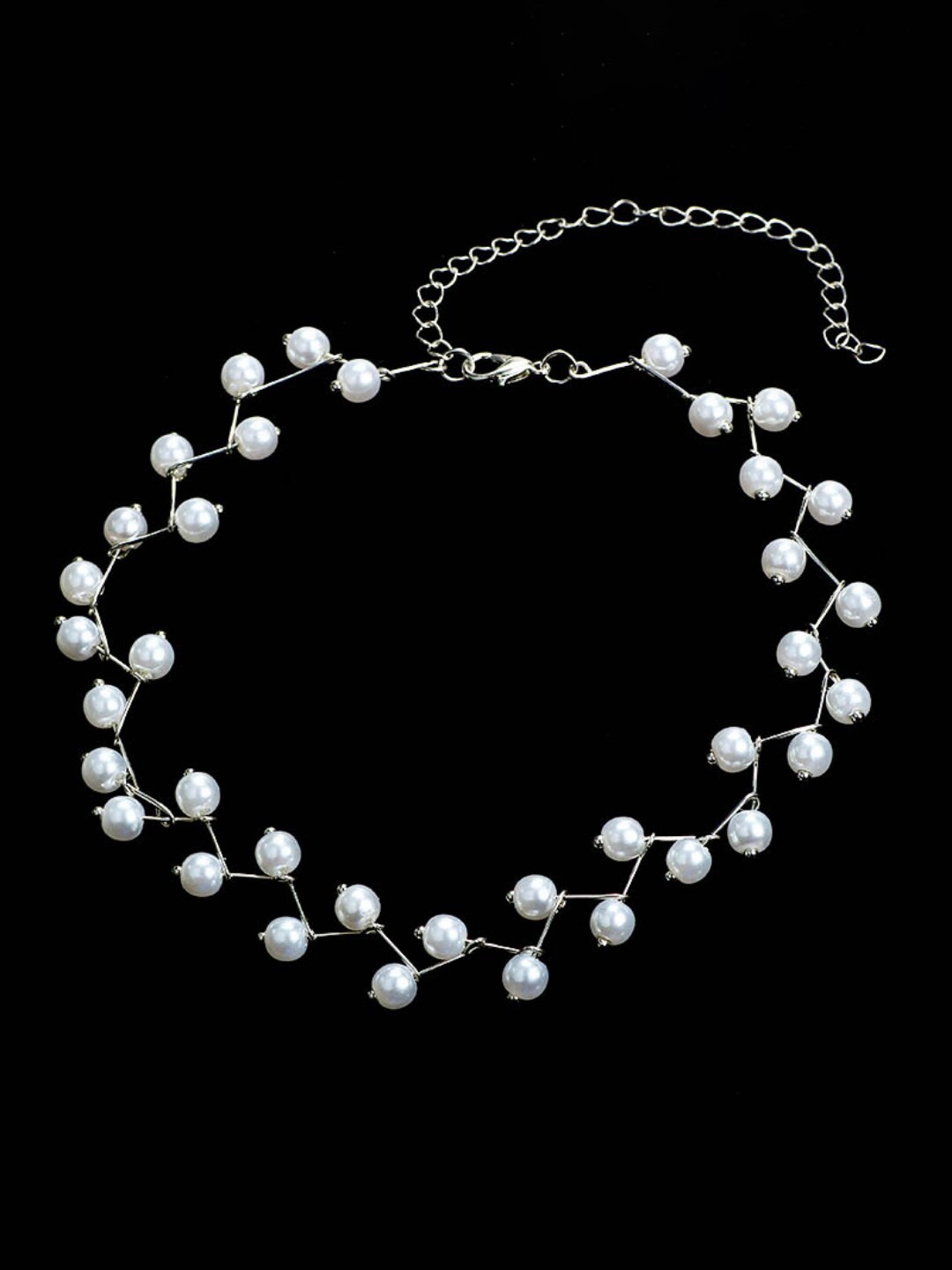 

SALTY Electroplated Charm Choker Necklace, White