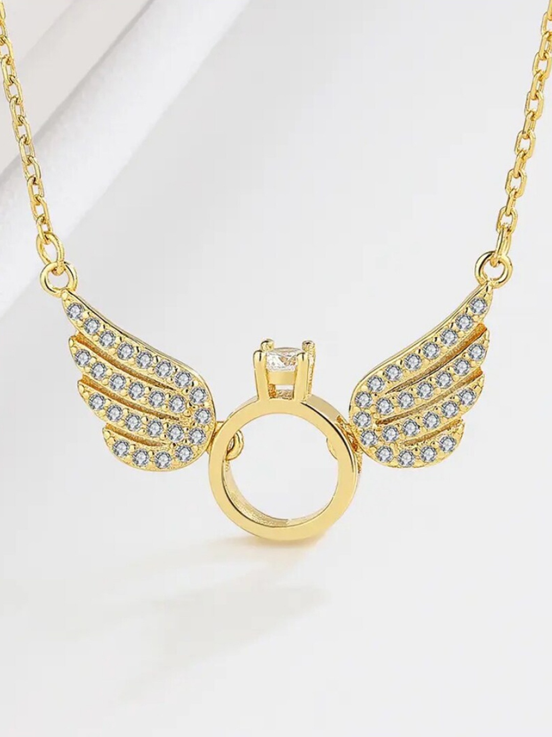 

SALTY Women Angel Wings Necklace, Gold