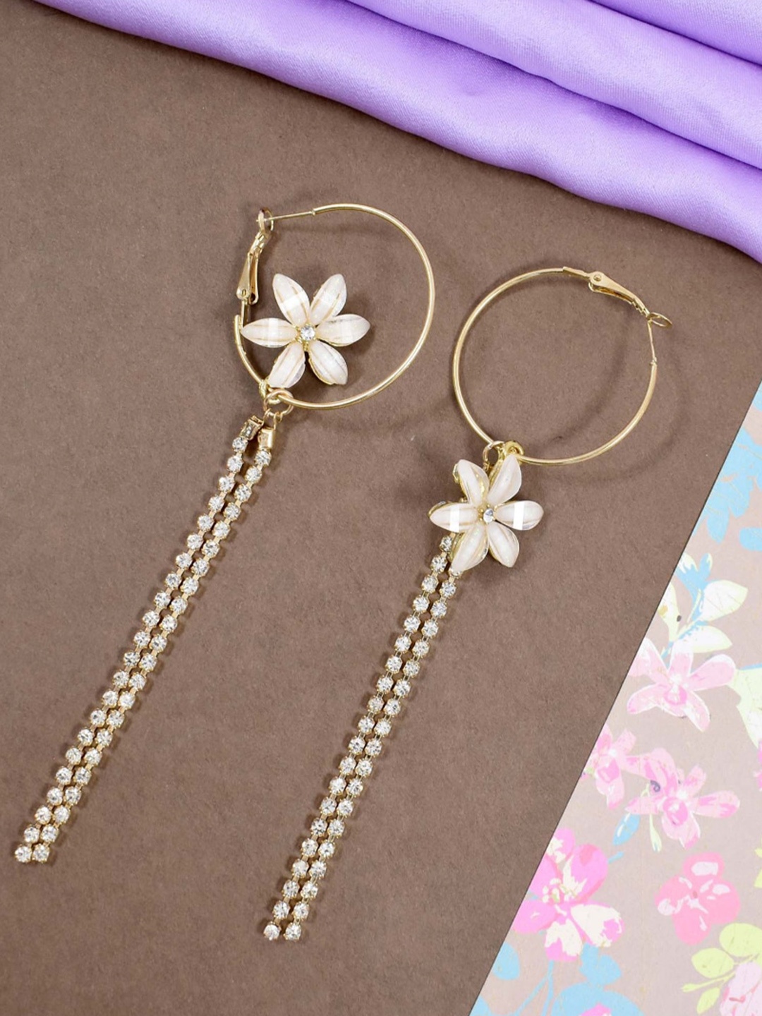 

SALTY Contemporary Flower Hoop Chain Drop Earrings, White