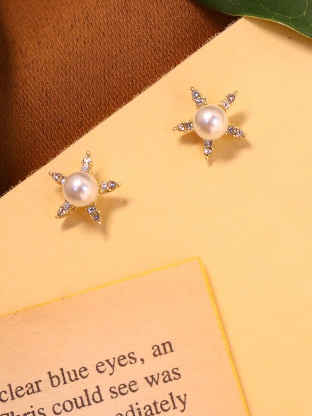 

SALTY Contemporary Mismatch Studs Earrings, Silver