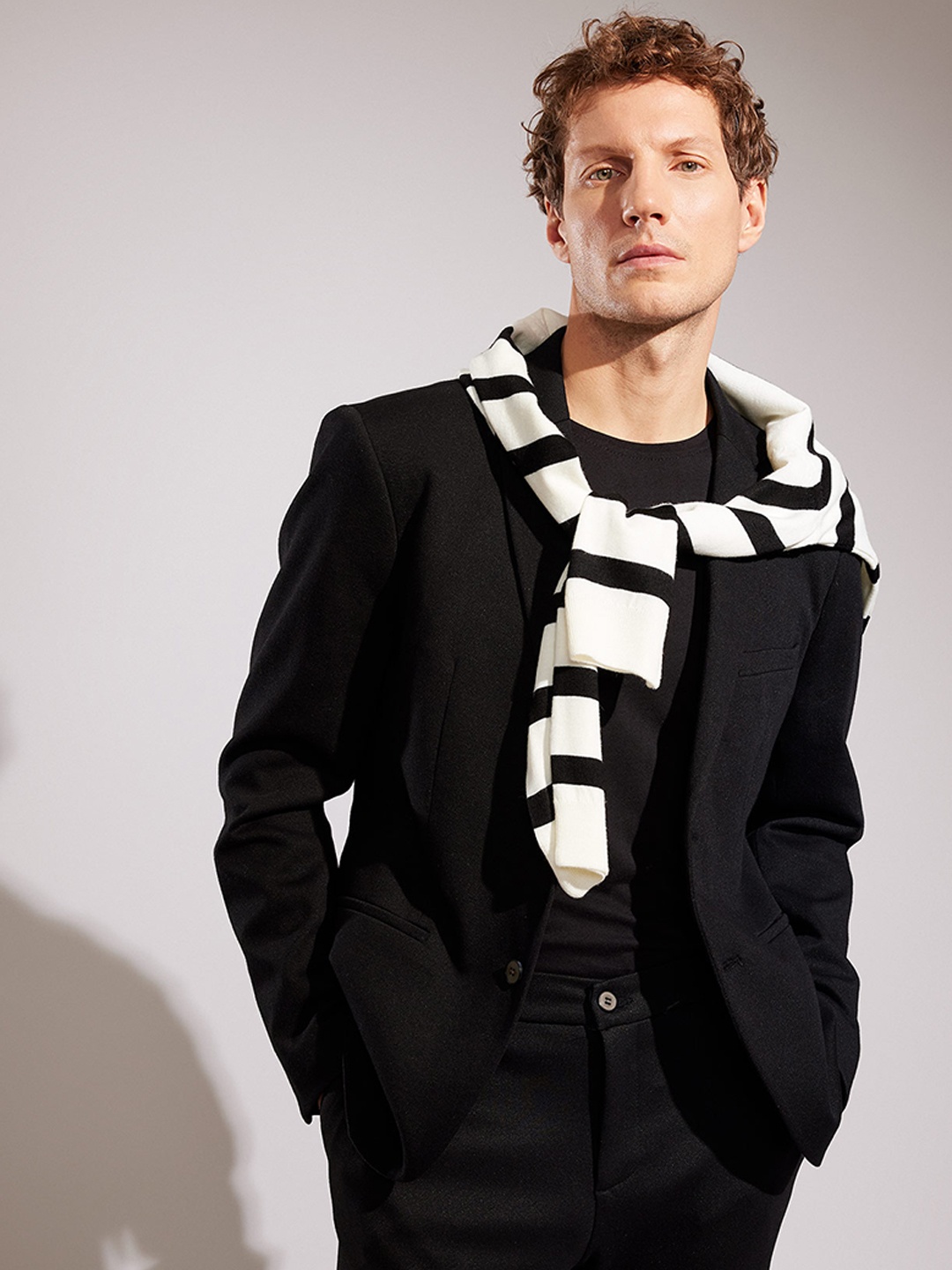 

DeFacto Single-Breasted Casual Blazer, Black