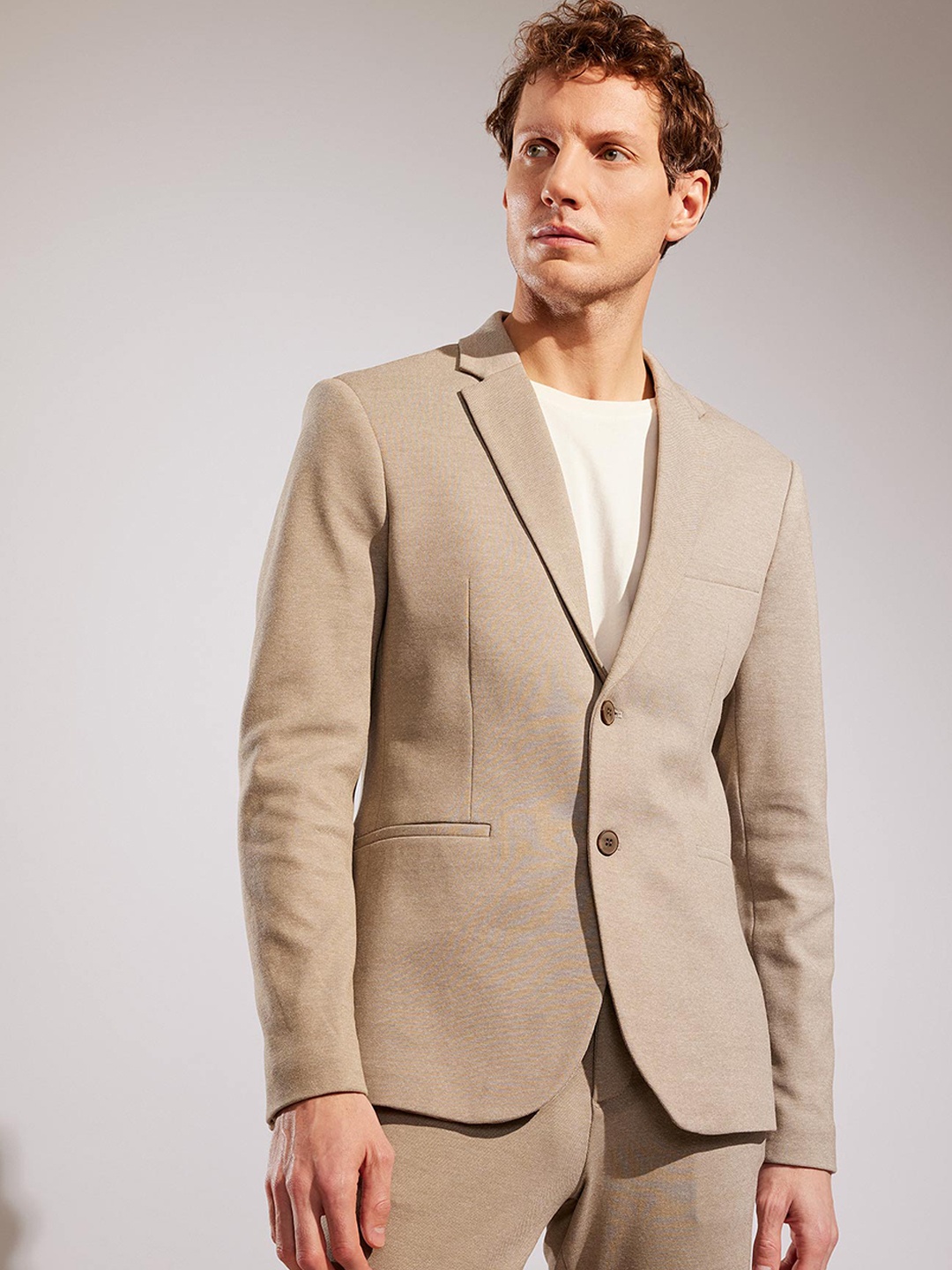 

DeFacto Slim-Fit Single Breasted Formal Blazer, Beige