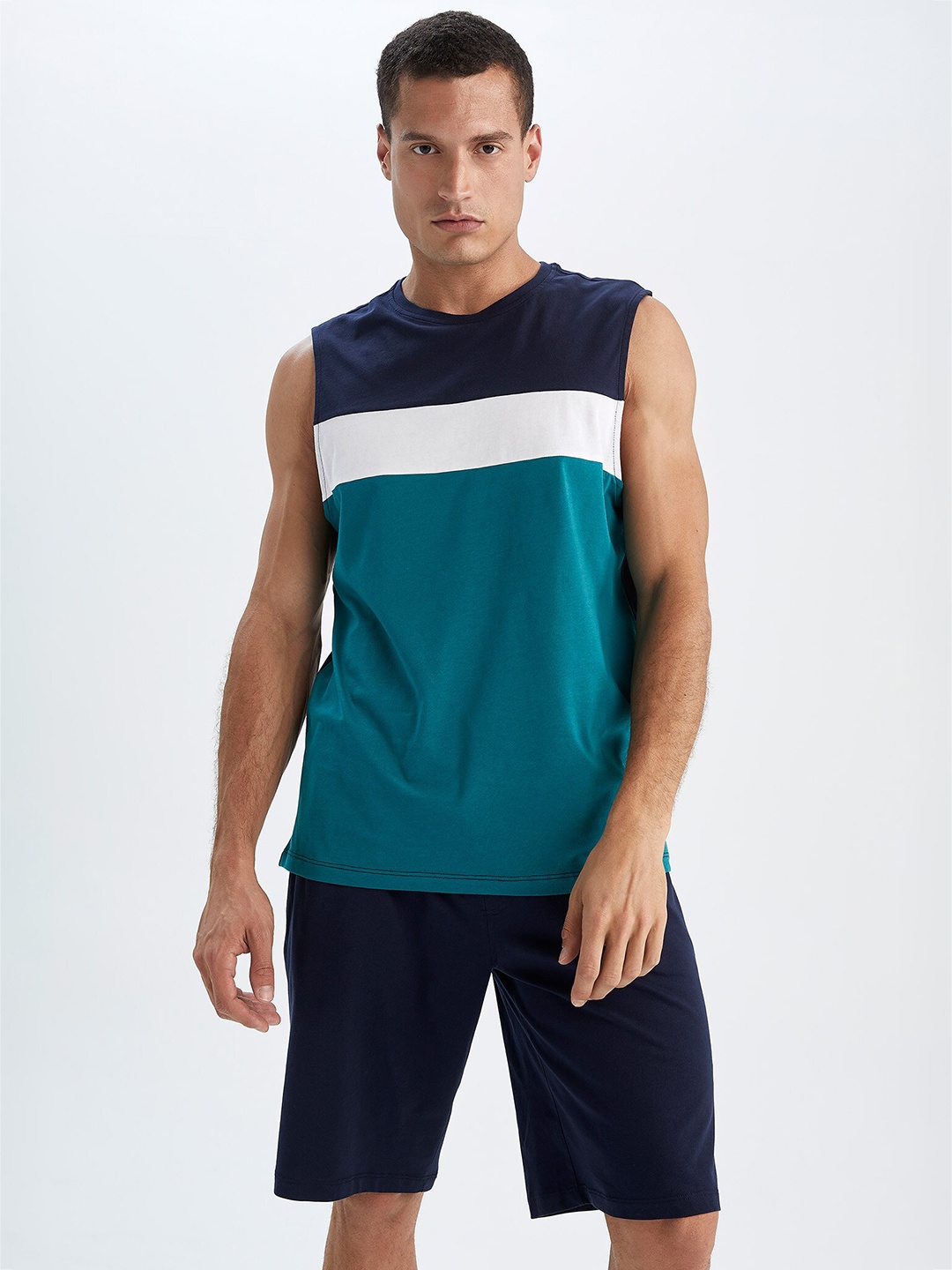 

DeFacto Colourblocked Pure Cotton t-Shirt & Shorts Night suit, Teal