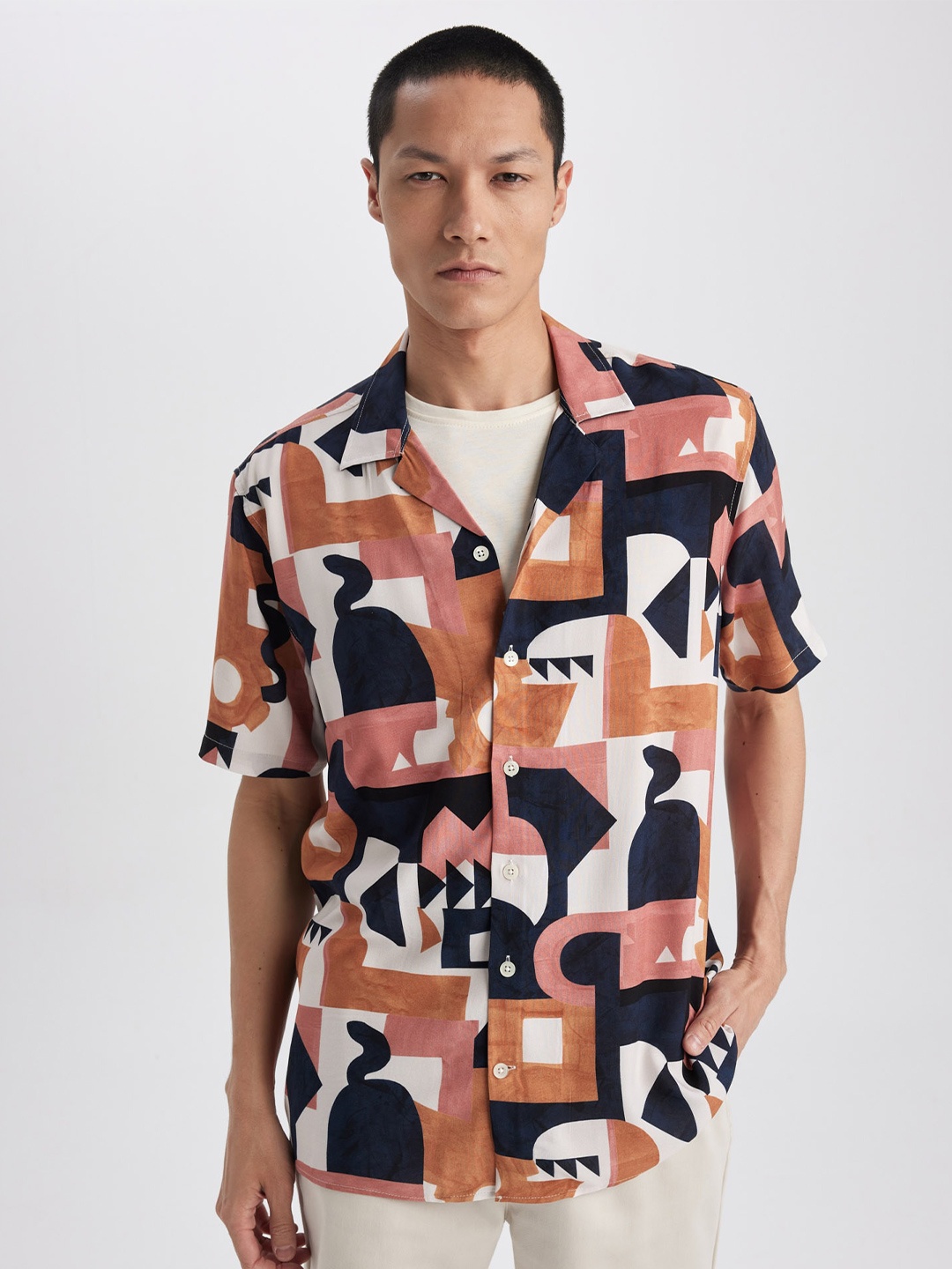 

DeFacto Geometric Printed Casual Shirt, Navy blue