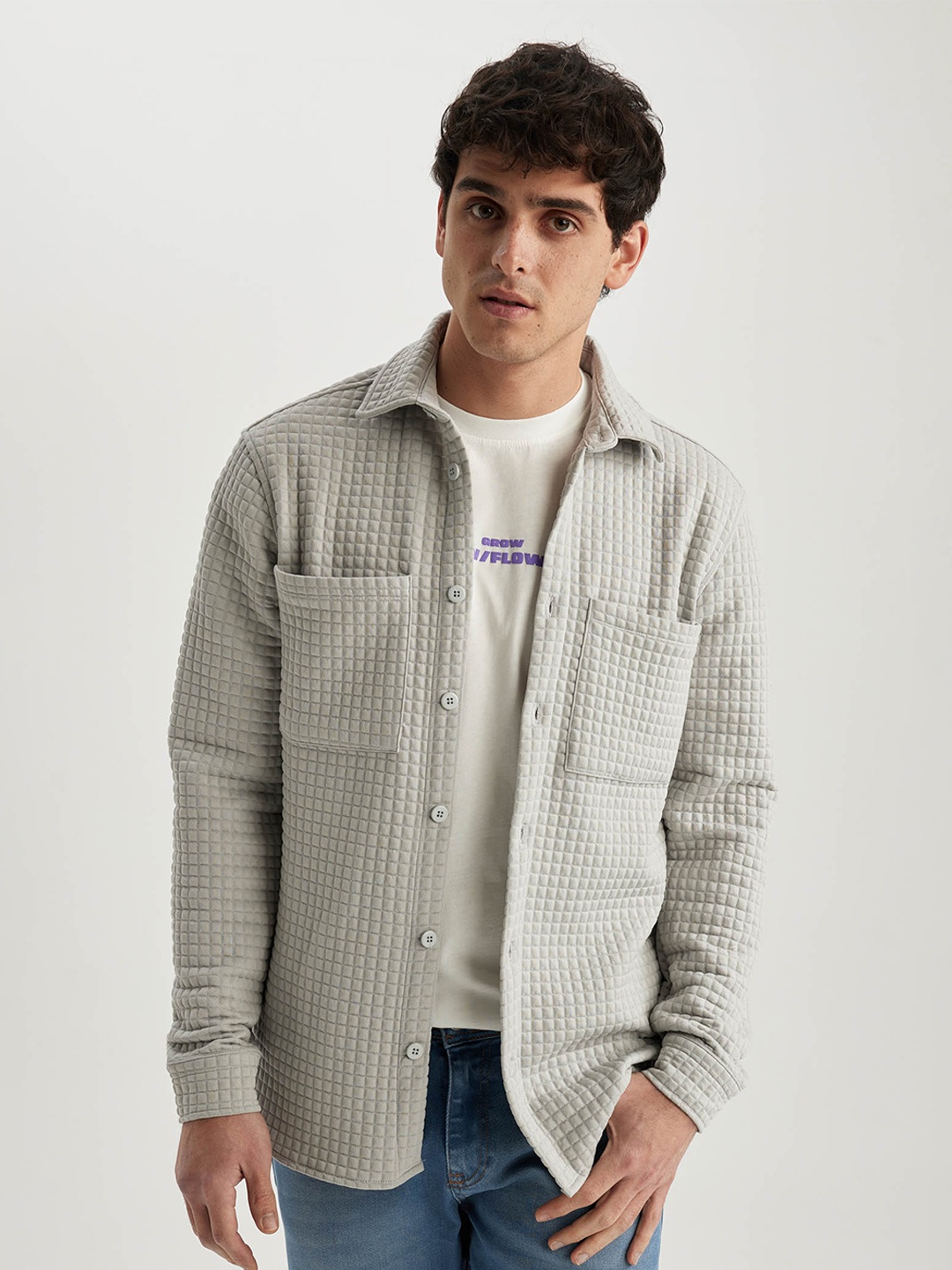 

DeFacto Checked Spread Collar Casual Shacket, Grey