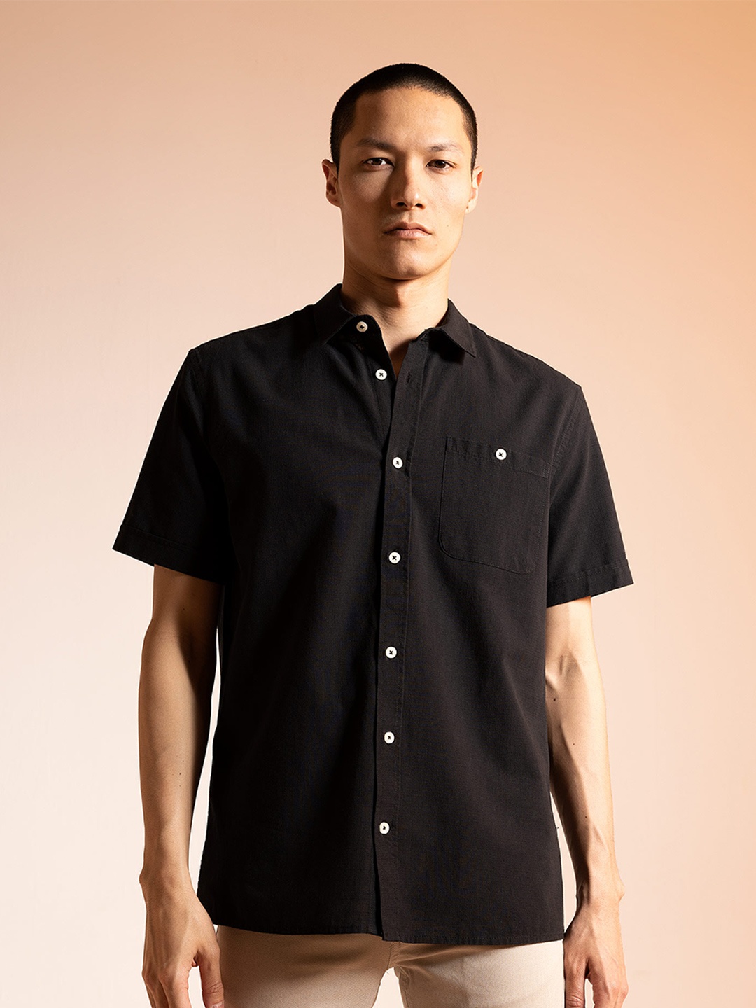 

DeFacto Spread Collar Pure Cotton Casual Shirt, Black