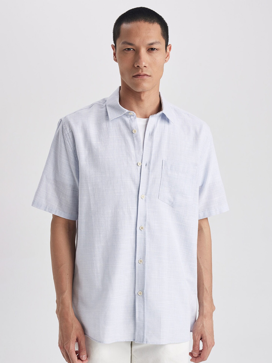 

DeFacto Short Sleeves Pure Cotton Casual Shirt, Blue