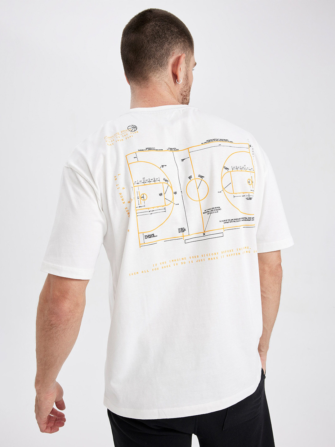 

DeFacto Typography Printed Round Neck Short Sleeves Cotton T-shirt, White