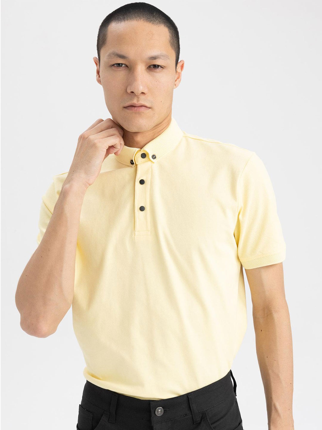 

DeFacto Polo Collar Short Sleeves Casual Cotton T-shirt, Yellow