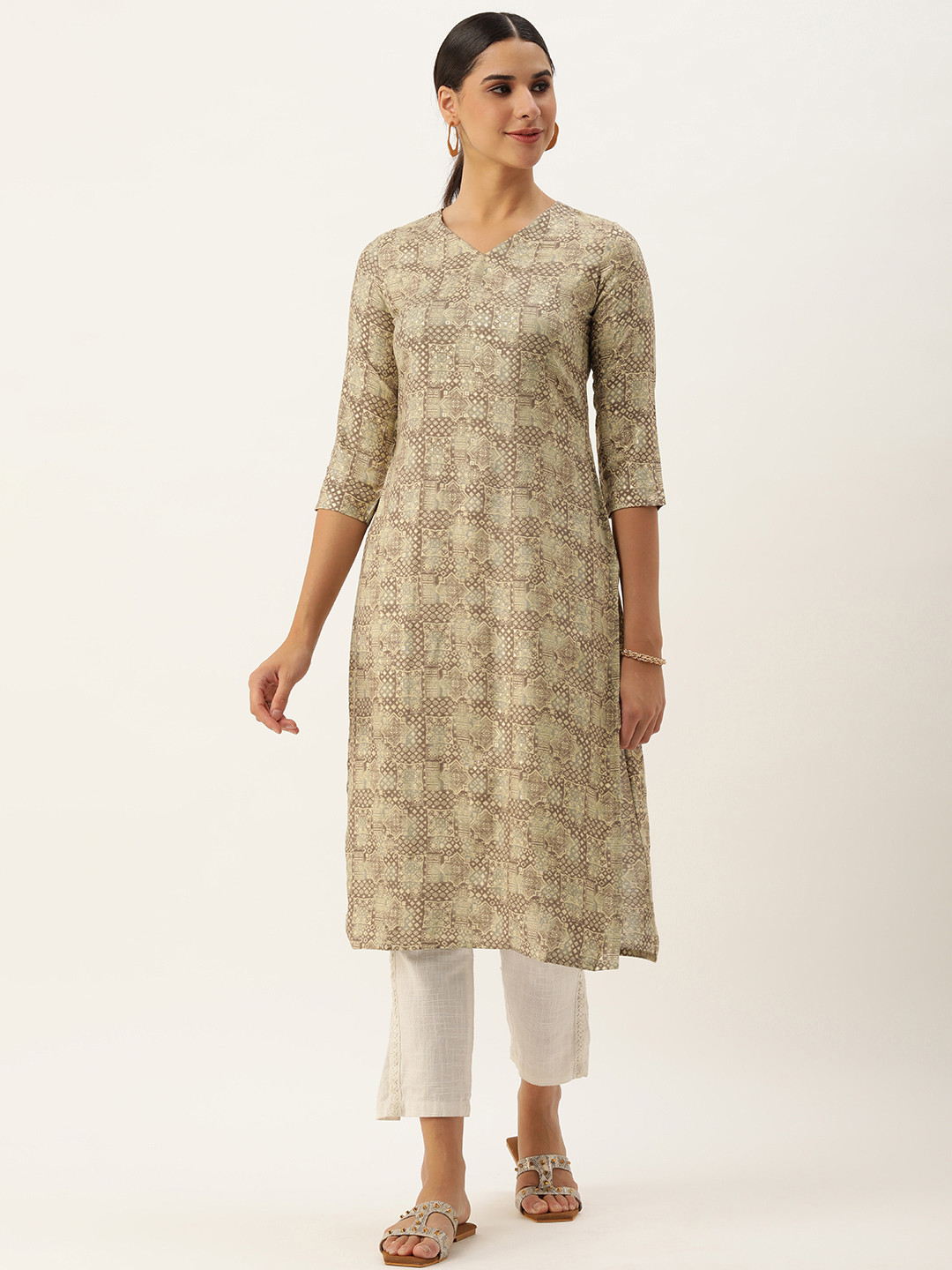 

Saanjh Women Grey Ethnic Motifs Printed Kurta