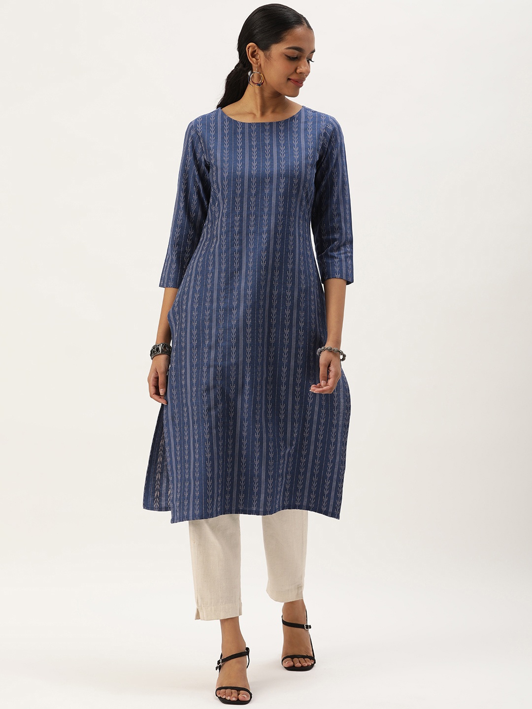 

Saanjh Women Striped Cotton Kurta, Navy blue