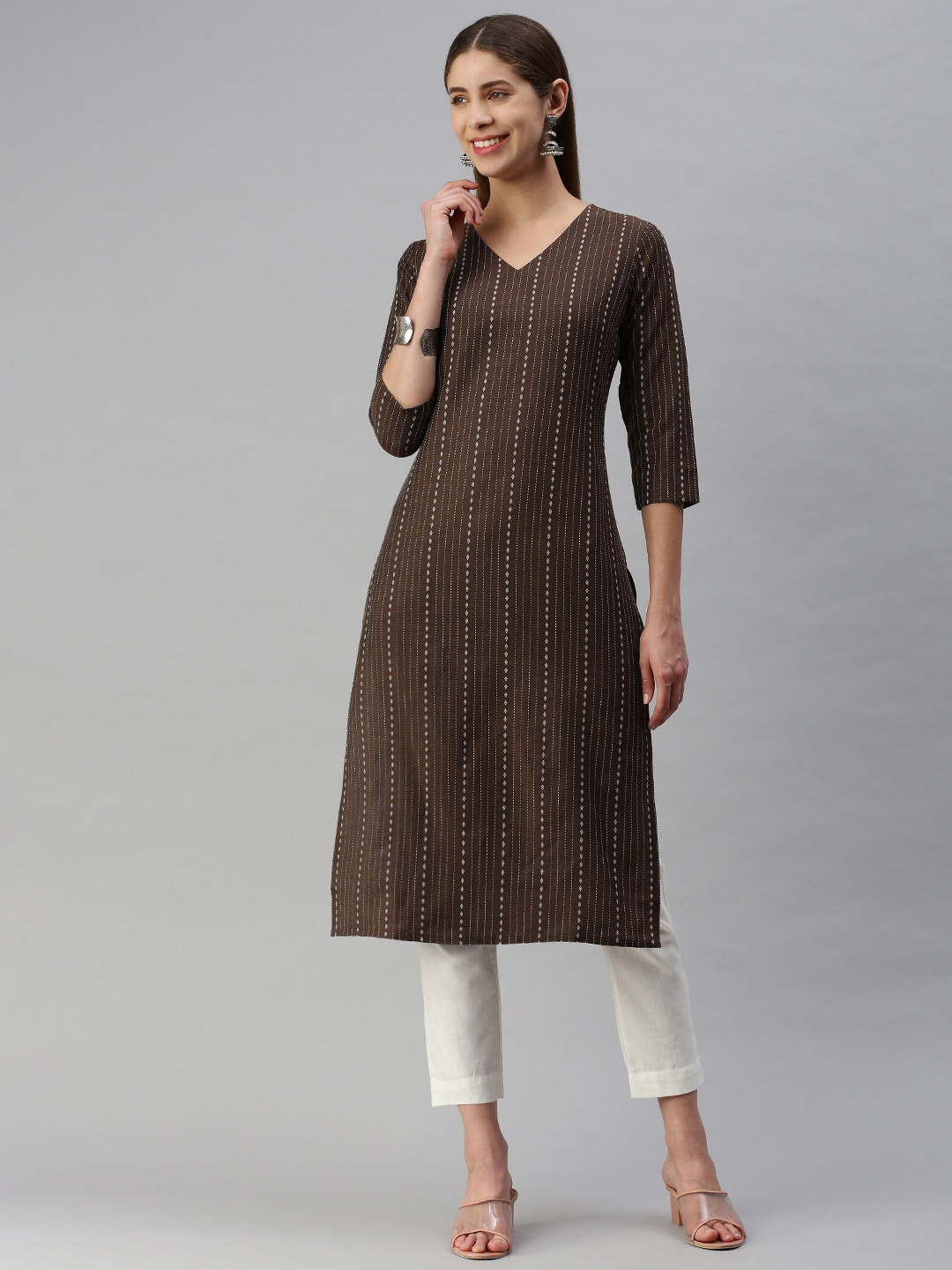 

HRITIKA Women Brown Striped Kurta