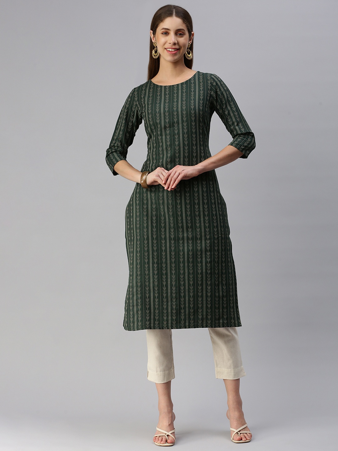 

HRITIKA Women Green Kurta