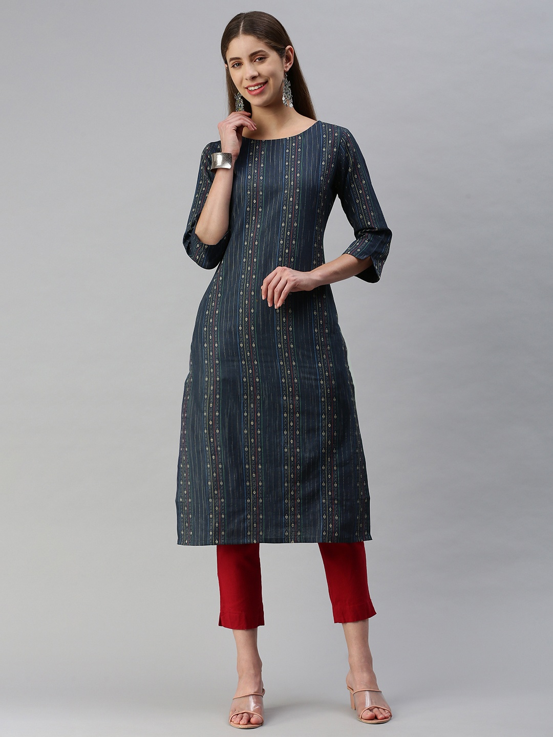 

HRITIKA Women Navy Blue Striped Kurta