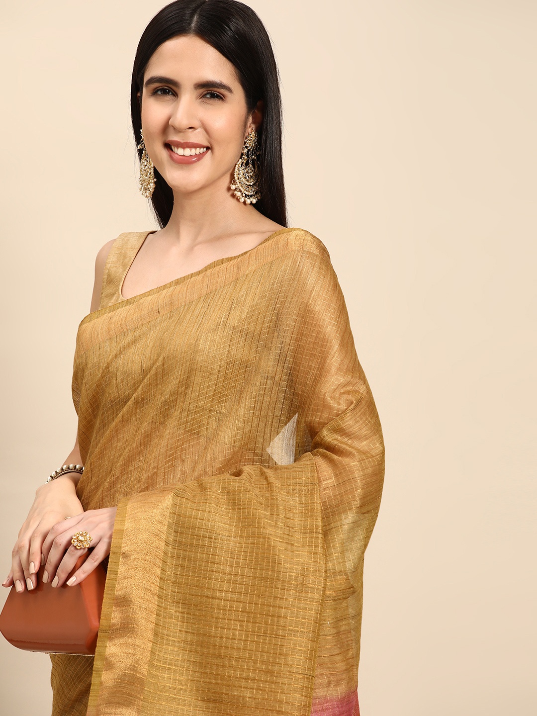

swatika Pink & Green Woven Design Silk Blend Handloom Bhagalpuri Saree