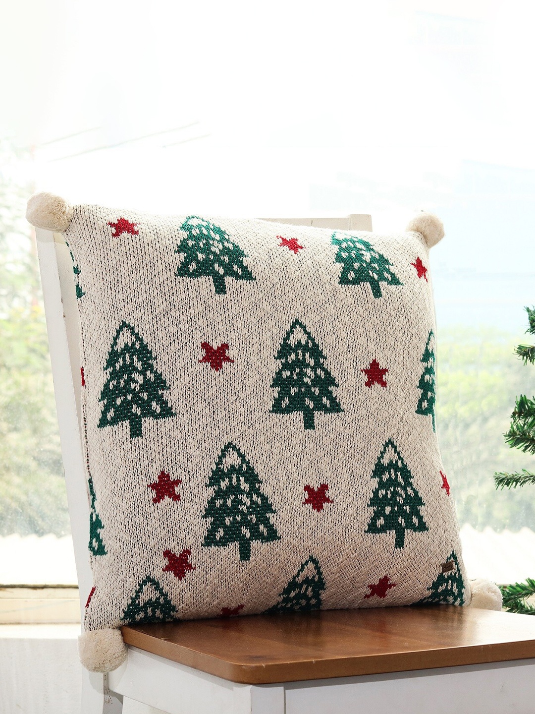 

Pluchi Cream-Coloured & Red X-Mas Tree Self Design Cotton Square Cushion Cover