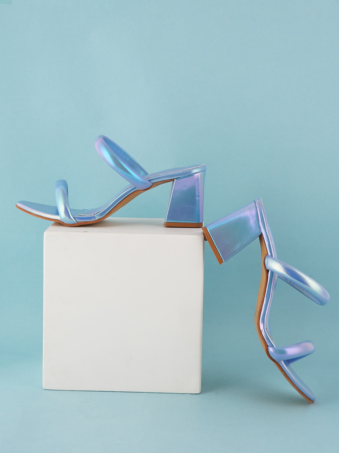 

SCENTRA Double Strap Block Heels, Blue