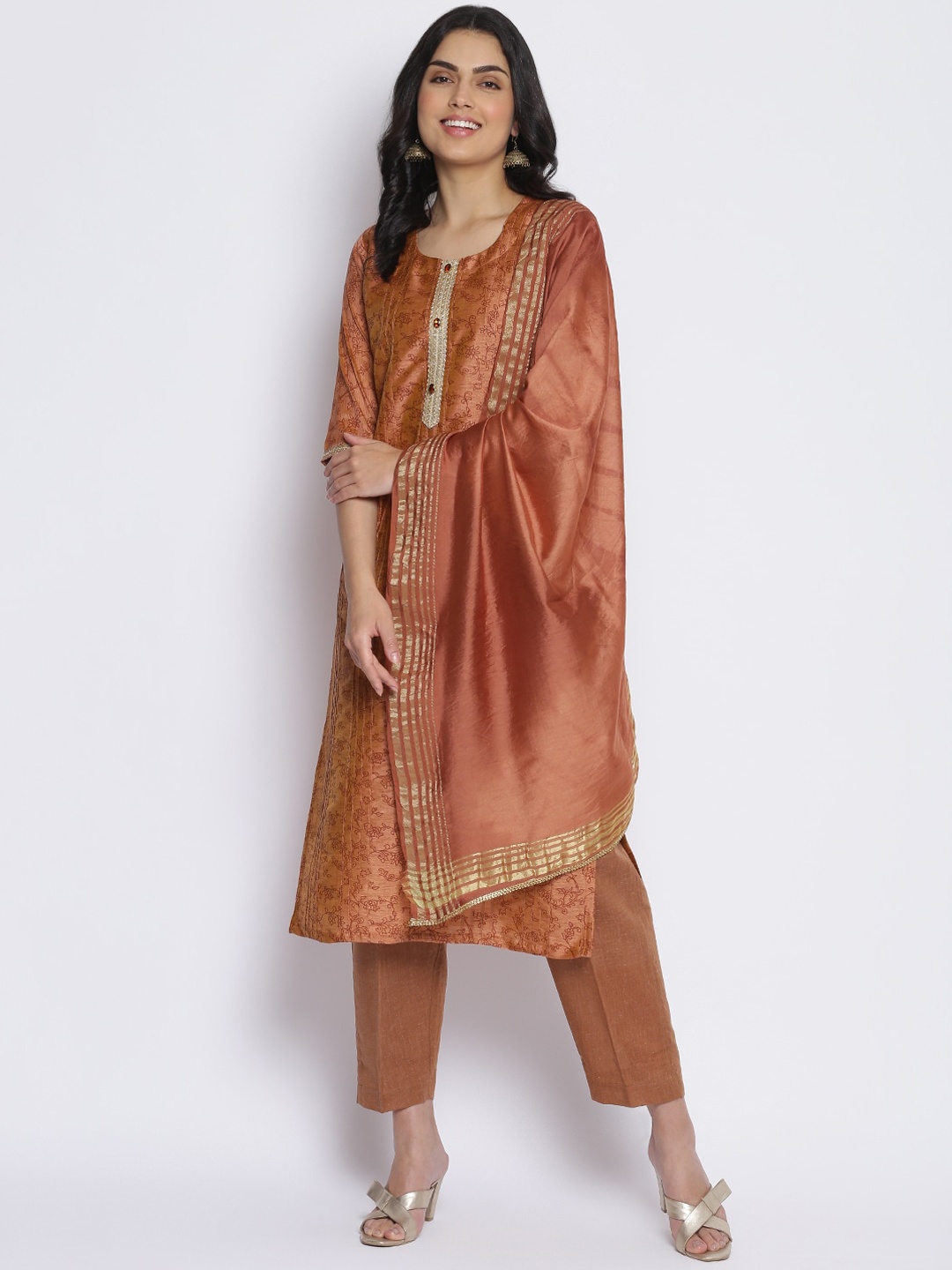 

MIKHAD Floral Printed Gotta Patti Pure Cotton Kurta, Brown