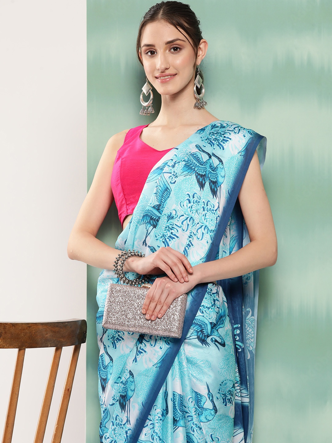 

VASTRANAND Ethnic Motifs Pure Chiffon Saree, Turquoise blue