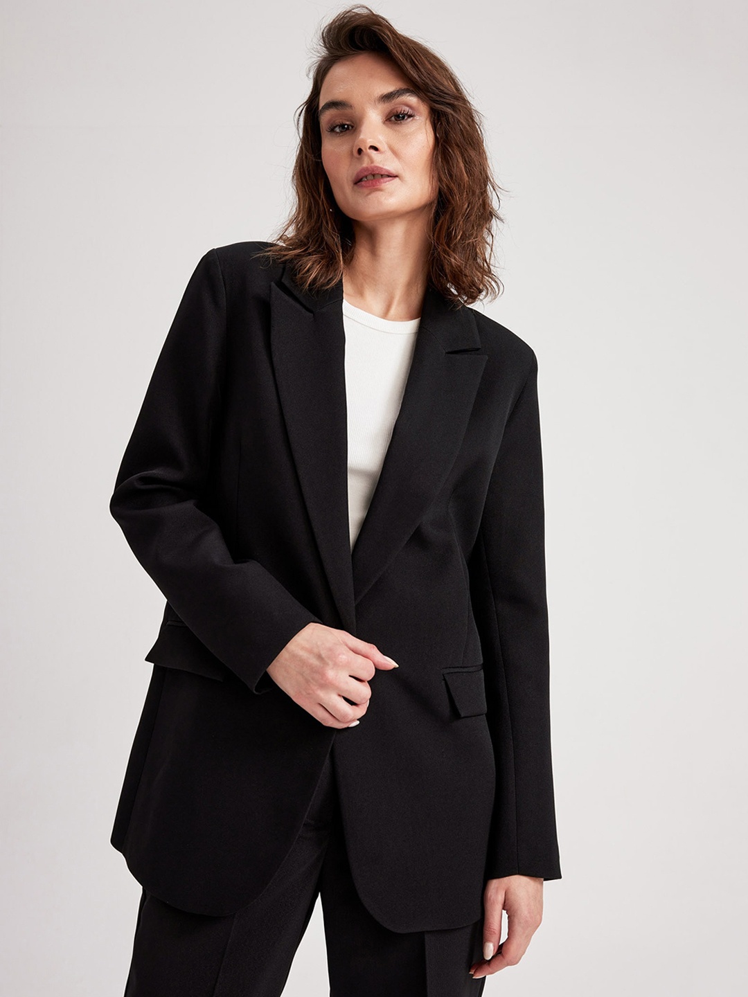 

DeFacto Single-Breasted Formal Blazer, Black