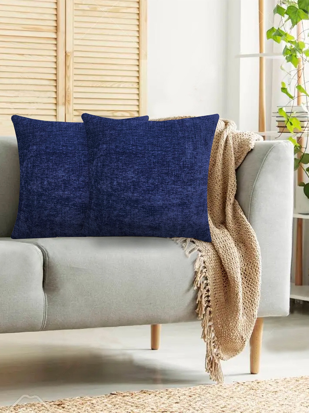 

Lushomes Chenille Blue 2-Pieces Square Cushion Covers