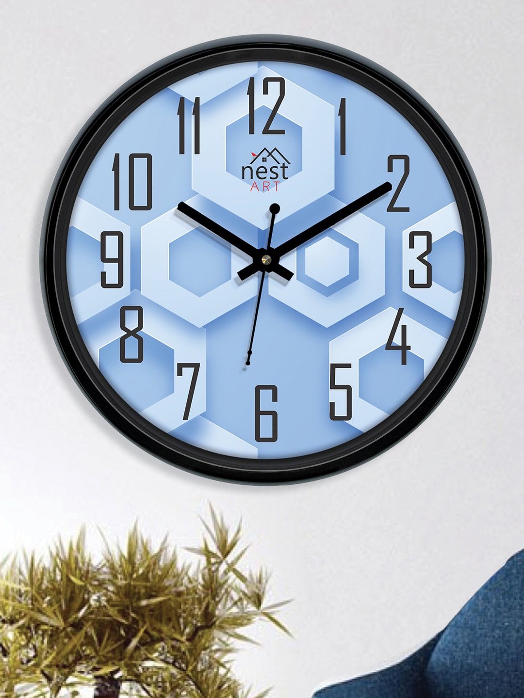 

nest ART Blue & Black Round Shaped Analogue Contemporary 3D Plastic Wall Clock