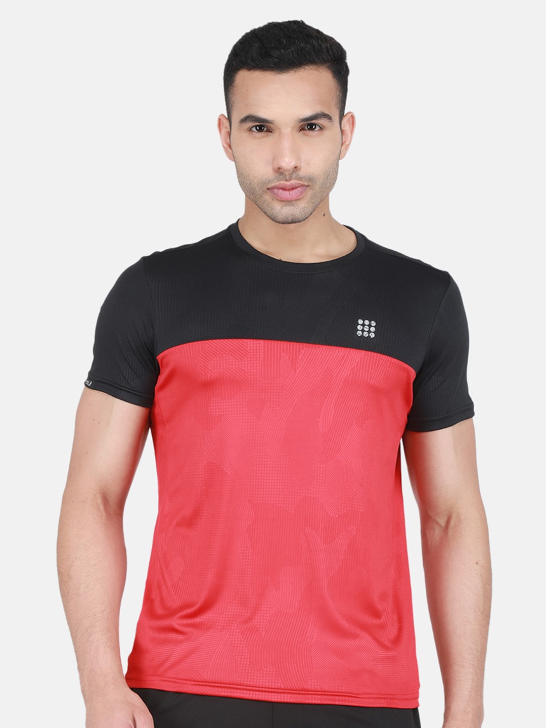 

rock.it Colourblocked Round Neck Slim Fit T-Shirt, Red