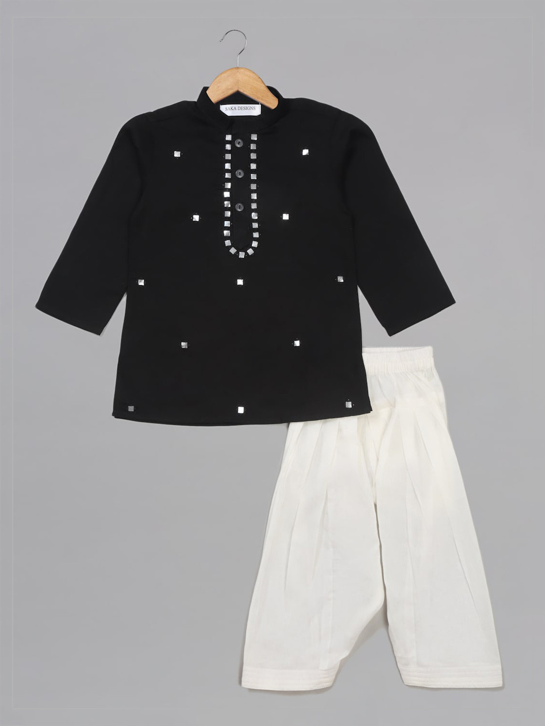 

SAKA DESIGNS Boys Mirror Work Pure Cotton Kurta with Pyjamas, Black