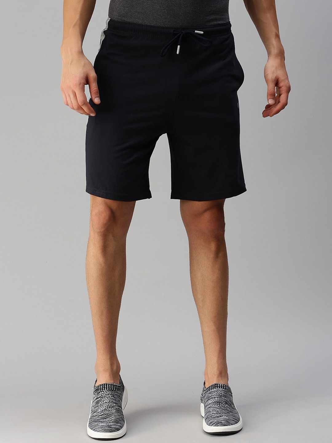 

ONN Men Mid Rise Pure Cotton Sports Shorts, Navy blue