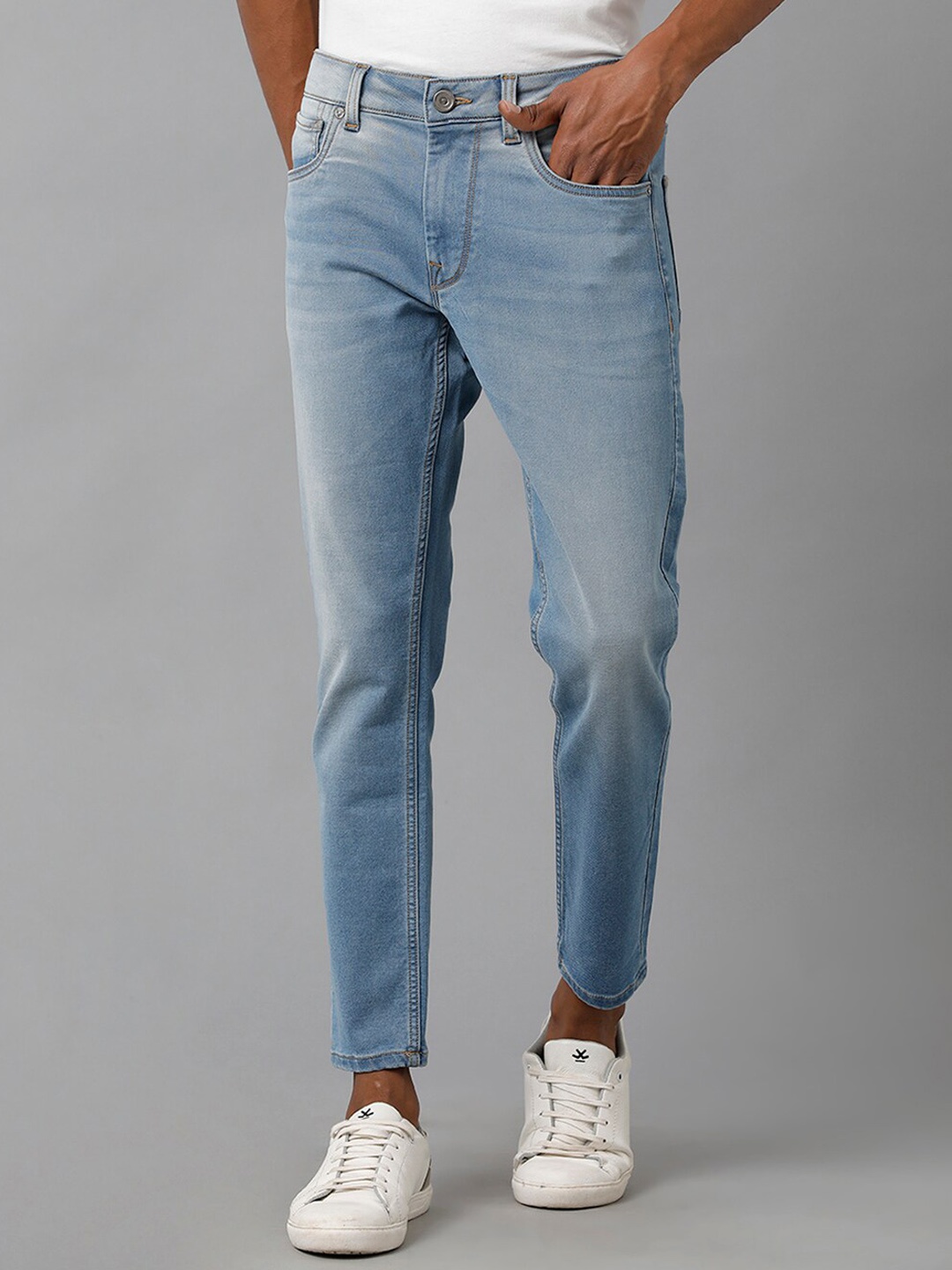 

Voi Jeans Men Mid Rise Clean Look Light Fade Slim Fit Cropped Jeans, Blue