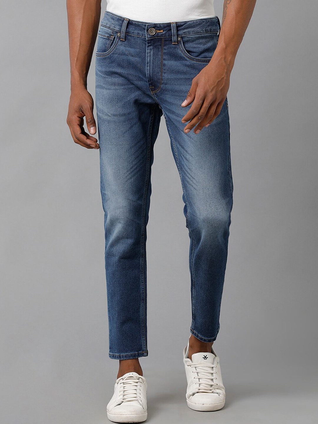 

Voi Jeans Men Skinny Fit Light Fade Whiskers Jeans, Blue